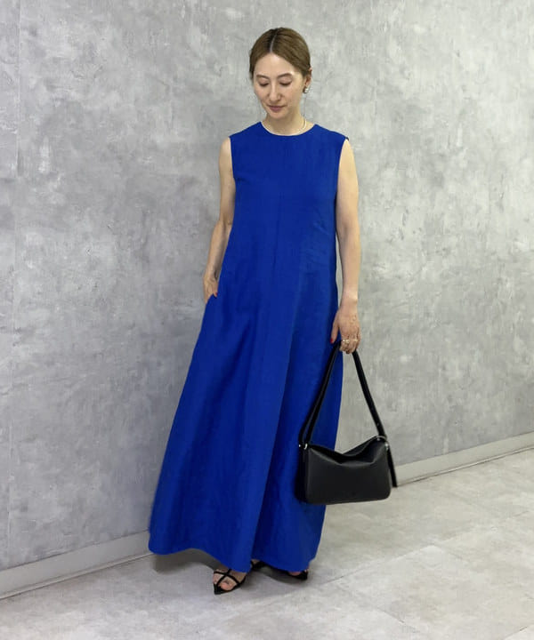 越智 里美さんの「BEAMS WOMEN｜シンプル リネン 2WAY ドレス .M」を使ったコーディネート