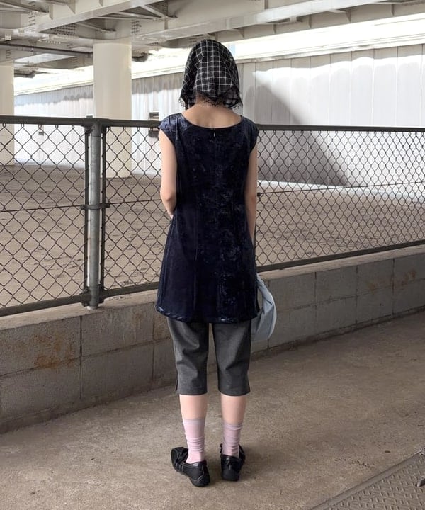むりょさんの「BEAMS WOMEN｜クラシック ベロア ミニ ワンピース」を使ったコーディネート
