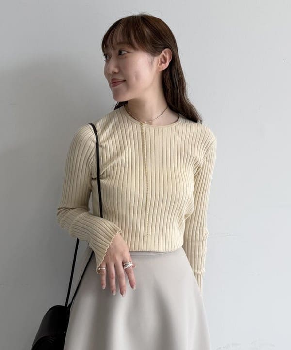 大浦 栞さんの「BEAMS WOMEN｜」を使ったコーディネート