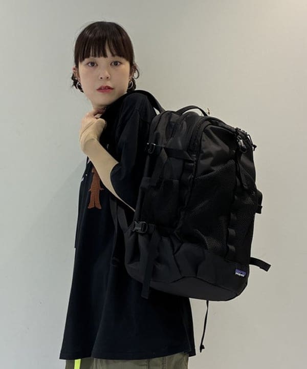 りかちょび/岸本梨佳さんの「BEAMS WOMEN｜ミリタリー ショーツ」を使ったコーディネート