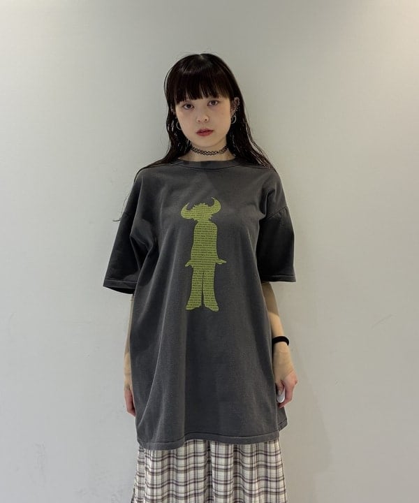 りかちょび/岸本梨佳さんの「BEAMS WOMEN｜HOKA / BONDI 9」を使ったコーディネート