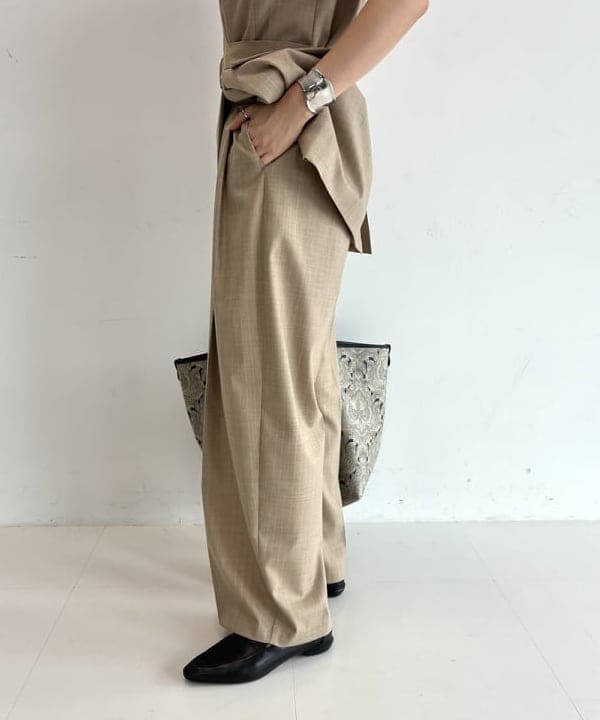 NATSUKIさんの「BEAMS WOMEN｜エディター東原妙子 &times; Demi-Luxe BEAMS / ウォッシャブルウール バレルパンツ」を使ったコーディネート