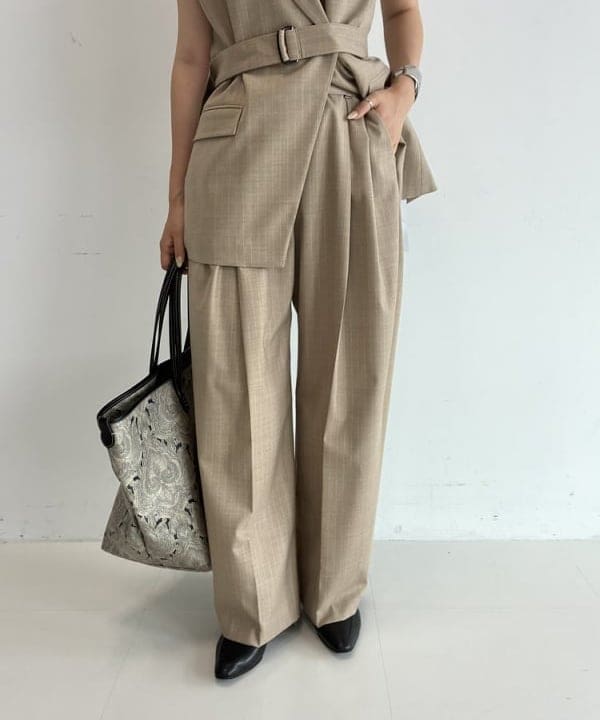 NATSUKIさんの「BEAMS WOMEN｜エディター東原妙子 &times; Demi-Luxe BEAMS / ウォッシャブルウール バレルパンツ」を使ったコーディネート