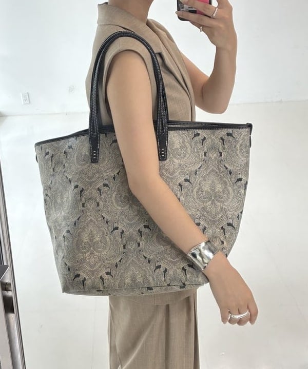NATSUKIさんの「BEAMS WOMEN｜エディター東原妙子 &times; Demi-Luxe BEAMS / ウォッシャブルウール バレルパンツ」を使ったコーディネート