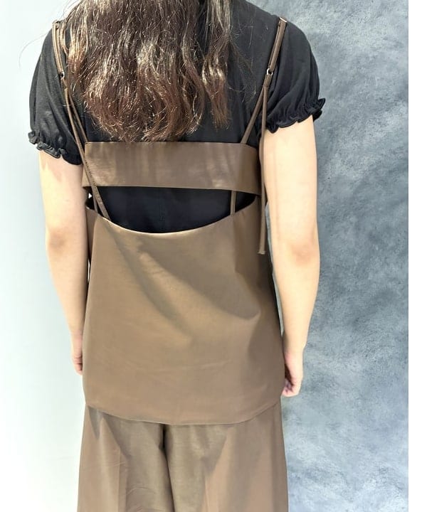SAEさんの「BEAMS WOMEN｜フェイクレザー アシンメトリー キャミソール」を使ったコーディネート