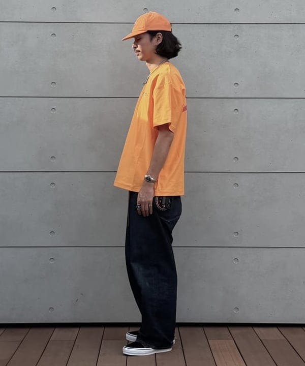 植木 竜也さんの「BEAMS WOMEN｜【別注】Speedo / Logo Tee 26SS」を使ったコーディネート