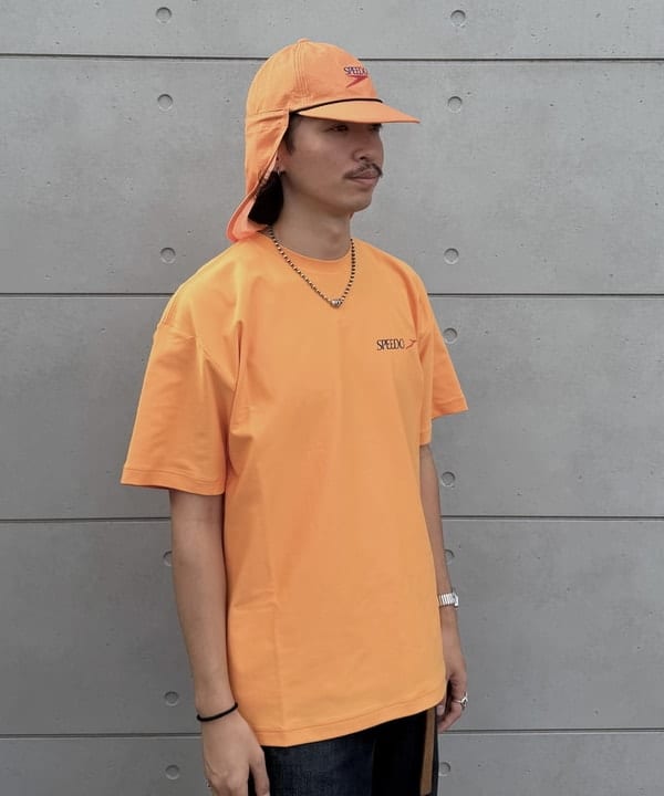植木 竜也さんの「BEAMS WOMEN｜【別注】Speedo / Logo Tee 26SS」を使ったコーディネート