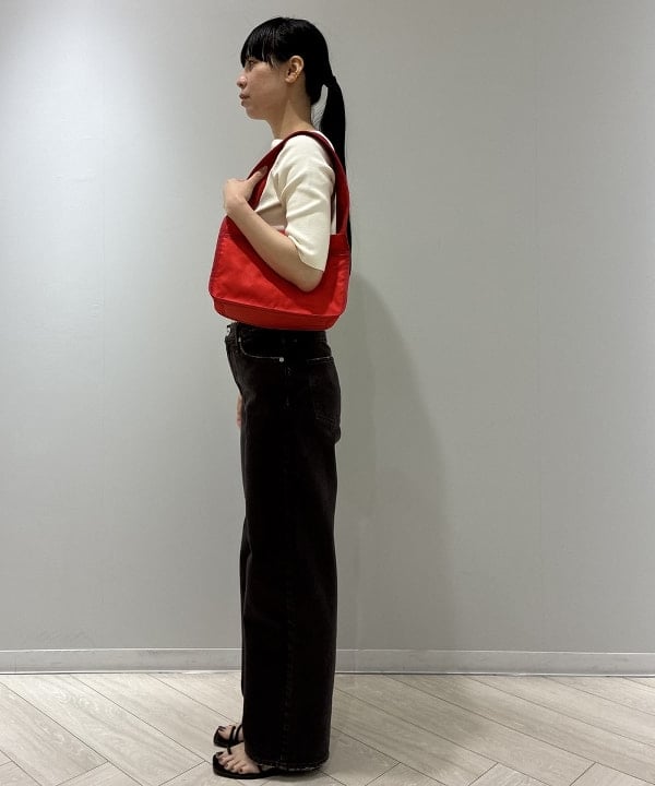OSUMIさんの「BEAMS WOMEN｜シンプル ボートネック ニット .M」を使ったコーディネート
