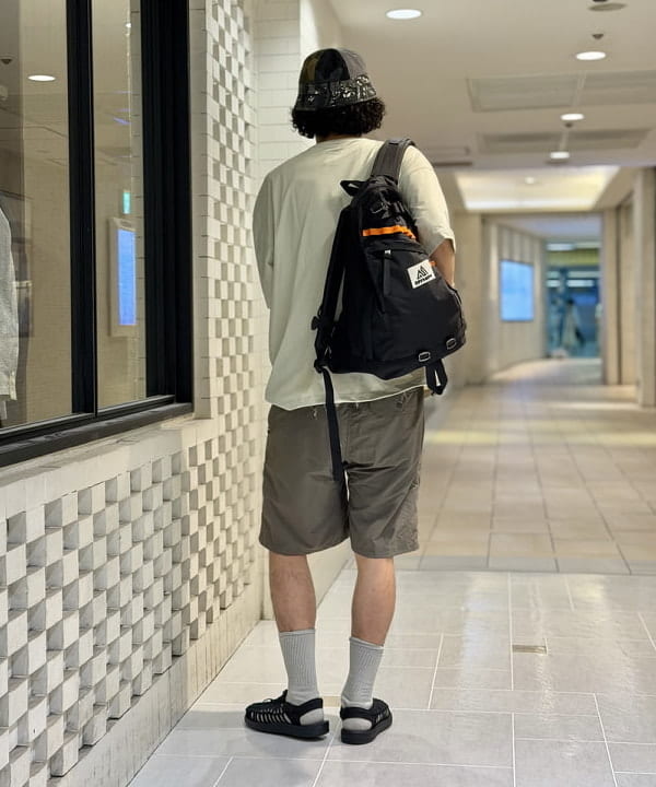 BAKU(東江 漠)さんの「BEAMS｜【別注】Gramicci / オール コンディション ショーツ 26SS｜水陸両用 万能ショーツ ドライタッチ」を使ったコーディネート