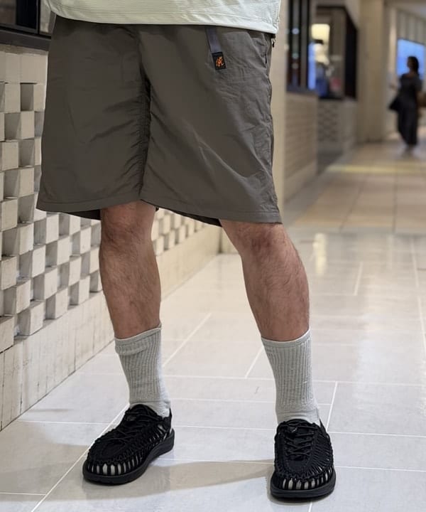 BAKU(東江 漠)さんの「BEAMS｜【別注】Gramicci / オール コンディション ショーツ 26SS｜水陸両用 万能ショーツ ドライタッチ」を使ったコーディネート