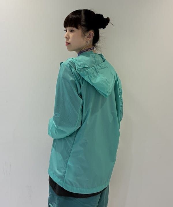りかちょび/岸本梨佳さんの「【別注】Champion / ミッキーマウス / Ｔシャツ」を使ったコーディネート
