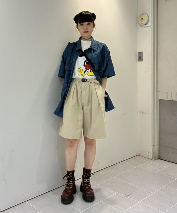 りかちょび/岸本梨佳さんの「BEAMS WOMEN｜MIL-SHT Nylon Rip stop Pigment Dye」を使ったコーディネート