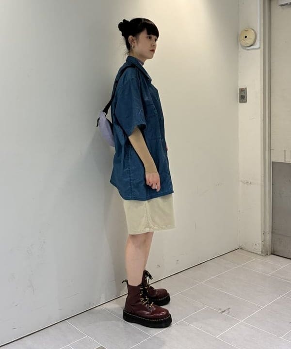 りかちょび/岸本梨佳さんの「BEAMS WOMEN｜MIL-SHT Nylon Rip stop Pigment Dye」を使ったコーディネート