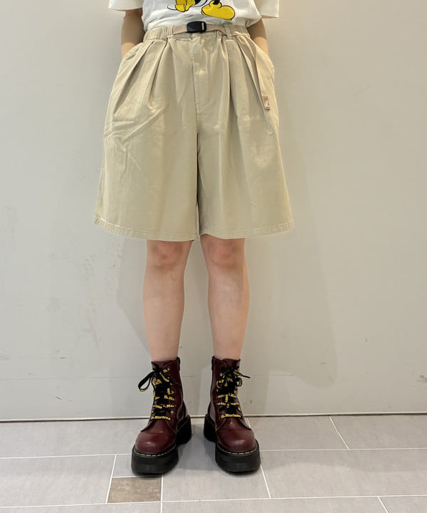 りかちょび/岸本梨佳さんの「BEAMS WOMEN｜MIL-SHT Nylon Rip stop Pigment Dye」を使ったコーディネート