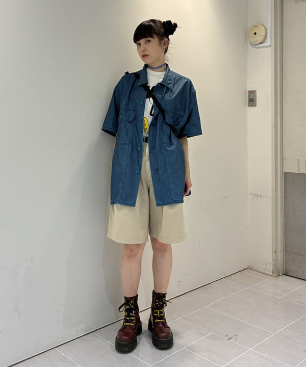 りかちょび/岸本梨佳さんの「BEAMS WOMEN｜MIL-SHT Nylon Rip stop Pigment Dye」を使ったコーディネート