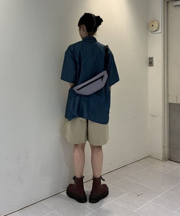 りかちょび/岸本梨佳さんの「BEAMS WOMEN｜MIL-SHT Nylon Rip stop Pigment Dye」を使ったコーディネート