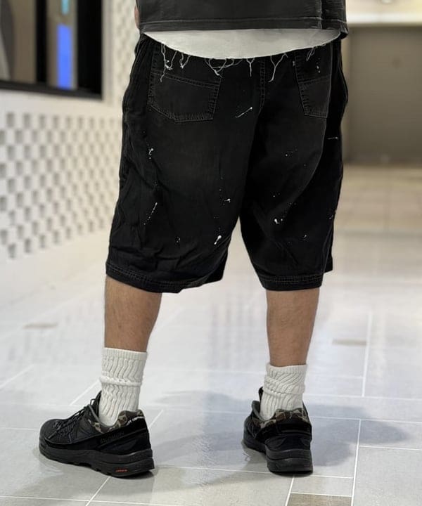 BAKU(東江 漠)さんの「【別注】NULL TOKYO / Paintr Denim Shorts」を使ったコーディネート