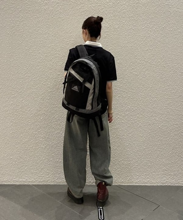 りかちょび/岸本梨佳さんの「デニム 1タック カーブ パンツ」を使ったコーディネート