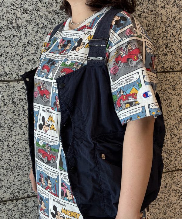 イガラシさんの「BEAMS WOMEN｜【別注】Champion / ミッキーマウス＆ミニーマウス / Tシャツ」を使ったコーディネート