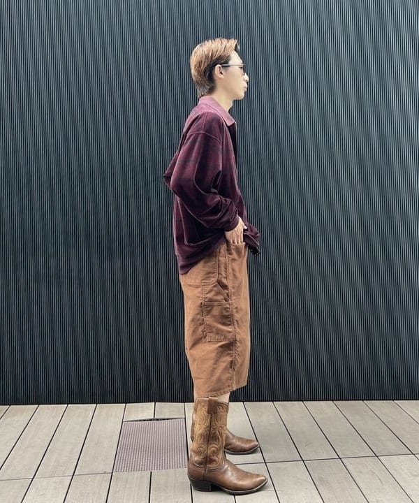 照田 拓史さんの「BEAMS WOMEN｜ベロア ボーダー ポロシャツ」を使ったコーディネート