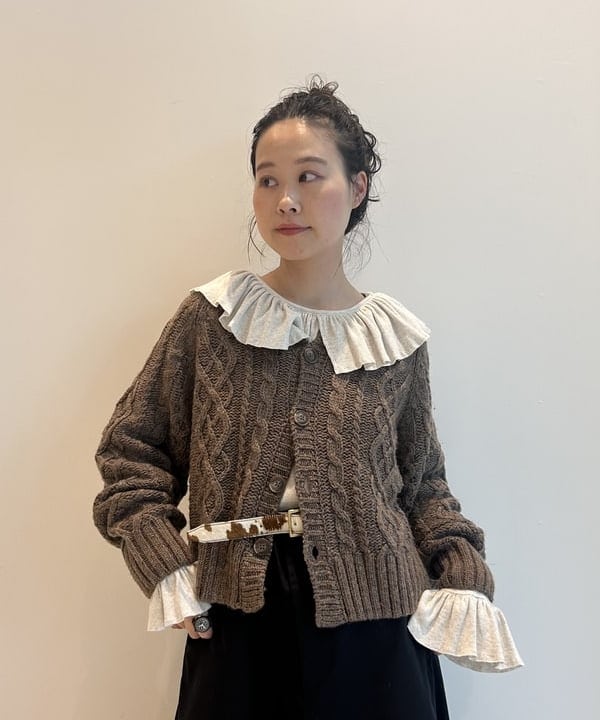 清水 彩乃さんの「BEAMS WOMEN｜８粒 パール クリップ」を使ったコーディネート