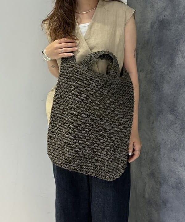 モモさんの「BEAMS WOMEN｜PAPER SHOLDER BAG 26SS」を使ったコーディネート