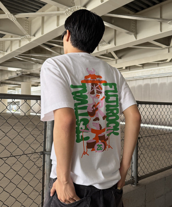 川崎 駿希さんの「BEAMS WOMEN｜ワイドストレート デニムパンツ」を使ったコーディネート