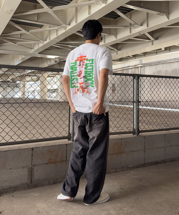 川崎 駿希さんの「BEAMS WOMEN｜ワイドストレート デニムパンツ」を使ったコーディネート