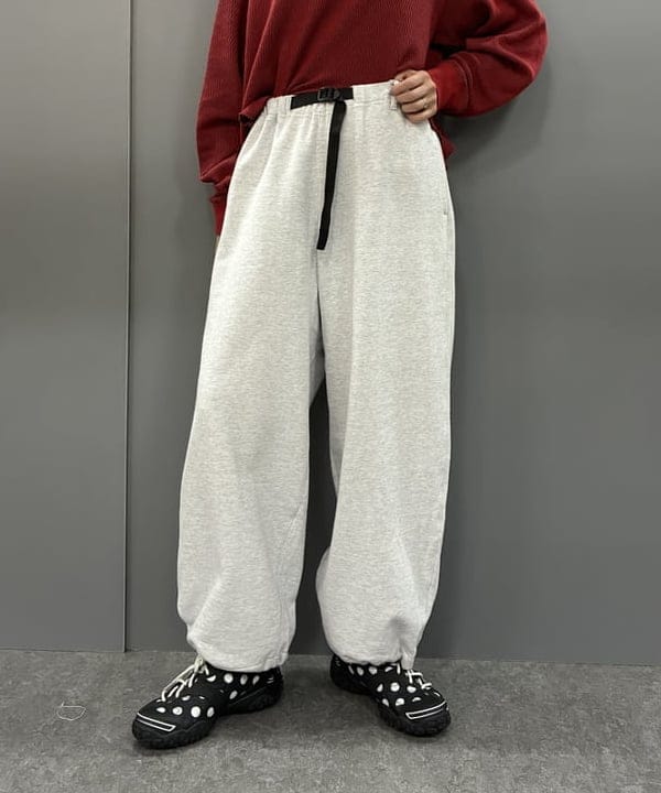 りかちょび/岸本梨佳さんの「【別注】FILA / ECHAPPE MS V2」を使ったコーディネート