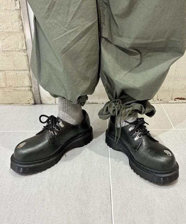 りかちょび/岸本梨佳さんの「BEAMS BOY / US ARMY オーバー パンツ」を使ったコーディネート