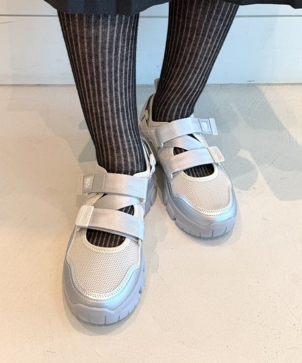 松本 佳菜子さんの「BEAMS WOMEN｜JENNIE / Ruby T-shirt」を使ったコーディネート