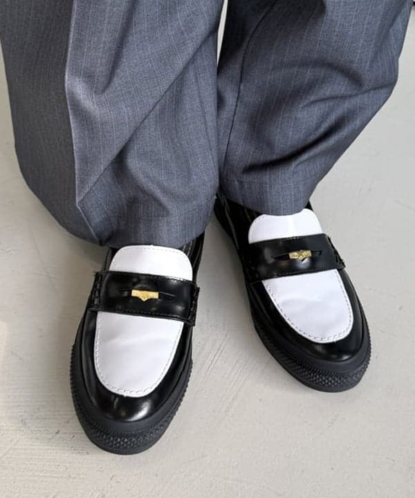松本 佳菜子さんの「BEAMS WOMEN｜【WEB限定】CONVERSE / ALL STAR COINLOAFER」を使ったコーディネート