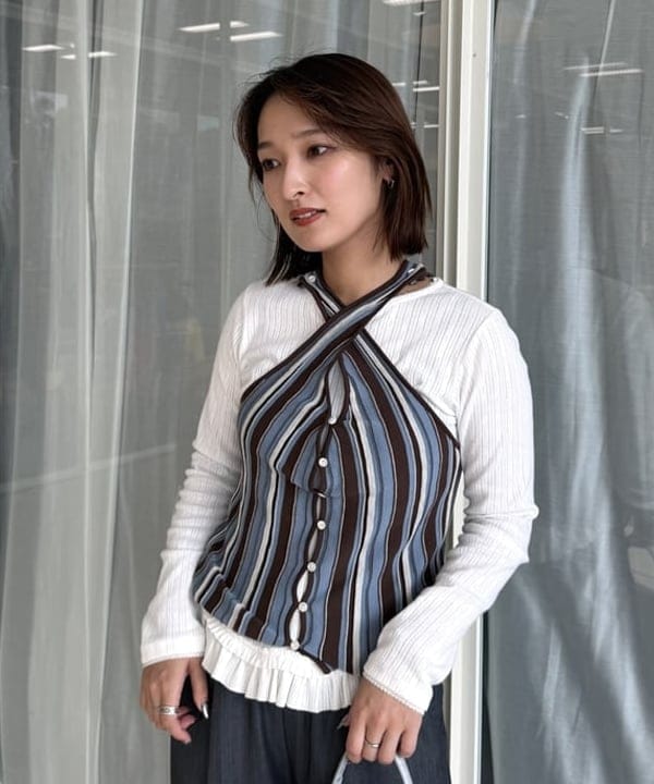 松本 佳菜子さんの「BEAMS WOMEN｜【WEB限定】CONVERSE / ALL STAR COINLOAFER」を使ったコーディネート
