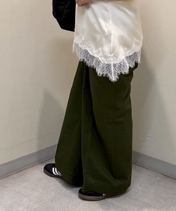 塚越 有紀さんの「BEAMS WOMEN｜NOMADIS / PARK ボストン バッグ」を使ったコーディネート