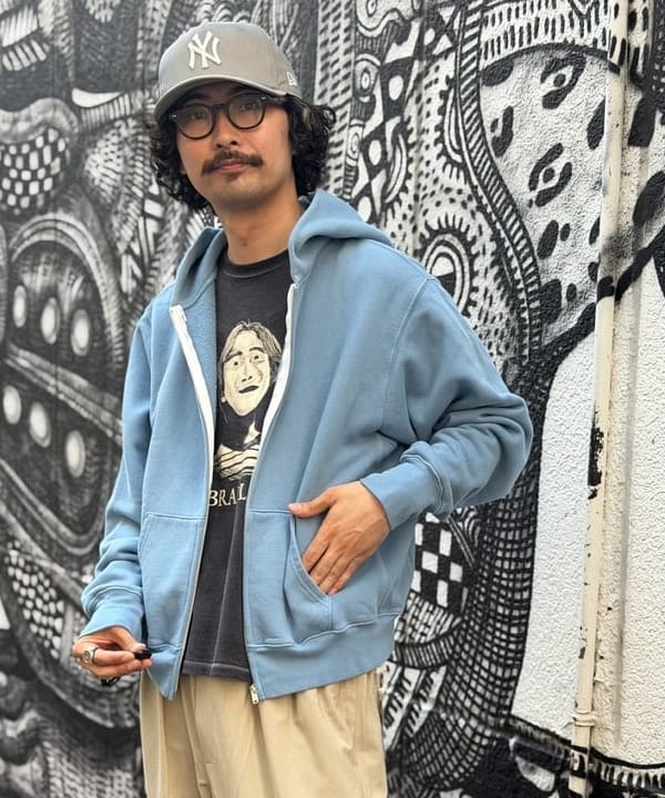 BAKU(東江 漠)さんの「BEAMS WOMEN｜ドライ 2プリーツ イージーパンツ」を使ったコーディネート