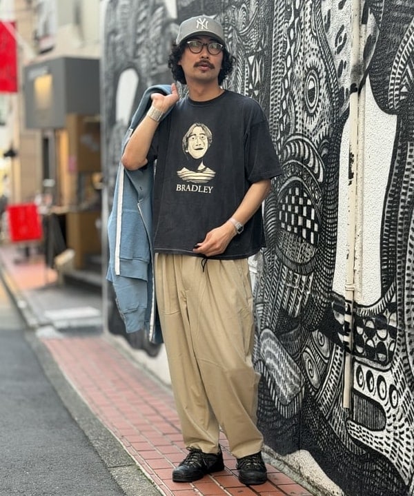 BAKU(東江 漠)さんの「BEAMS WOMEN｜ドライ 2プリーツ イージーパンツ」を使ったコーディネート