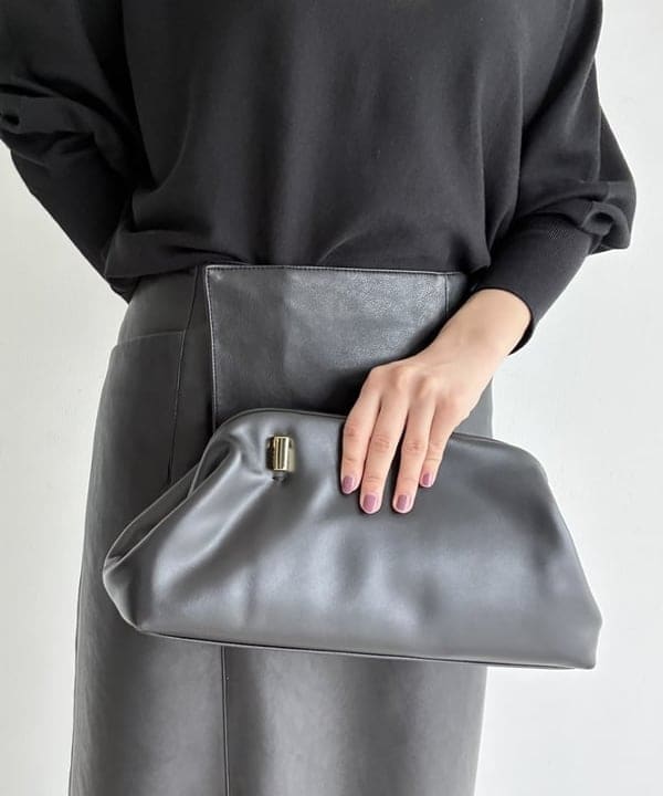 坂本 涼花さんの「BEAMS WOMEN｜ボートネック レディ ニット .M」を使ったコーディネート