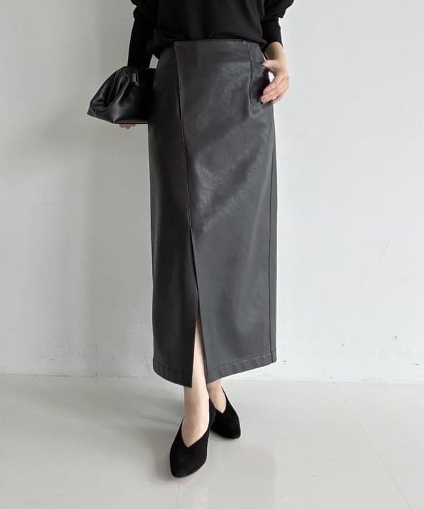 坂本 涼花さんの「BEAMS WOMEN｜ボートネック レディ ニット .M」を使ったコーディネート