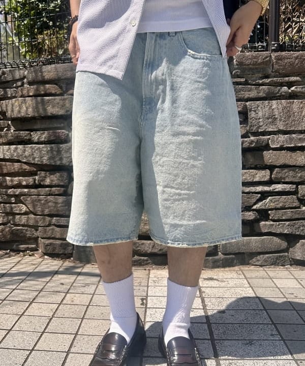 Shutoさんの「BEAMS WOMEN｜シアサッカー シャツ【リラックスフィット】」を使ったコーディネート