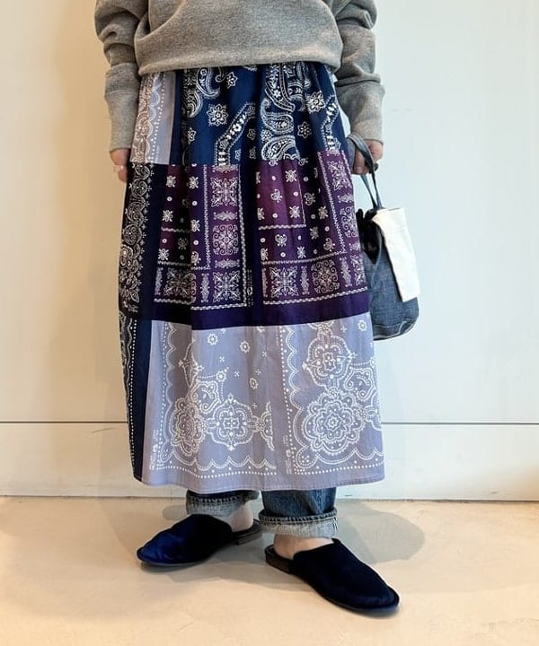 清水 彩乃さんの「BEAMS WOMEN｜ラッカーパール ロング ネックレス」を使ったコーディネート