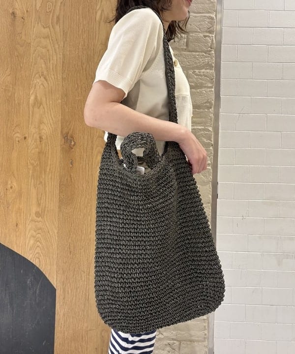 amaさんの「BEAMS WOMEN｜PAPER SHOLDER BAG 26SS」を使ったコーディネート