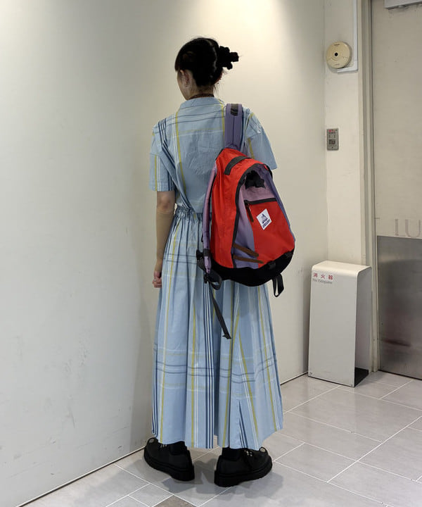 りかちょび/岸本梨佳さんの「ボーイ ビッグ タータン スカート」を使ったコーディネート