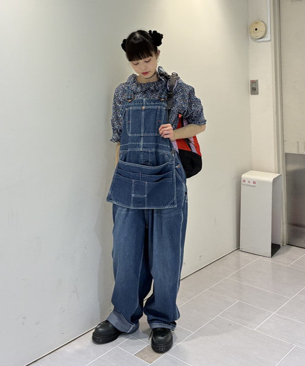 りかちょび/岸本梨佳さんの「リバティ フリル 5分袖 シャツ」を使ったコーディネート