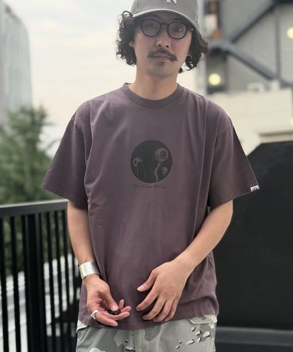 BAKU(東江 漠)さんの「BEAMS / ビッグ 6ポケット カーゴ ショーツ」を使ったコーディネート
