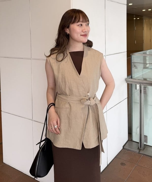 大浦 栞さんの「BEAMS WOMEN｜＆MyuQ / HACO ショルダーバッグ」を使ったコーディネート