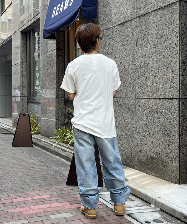 照田 拓史さんの「BEAMS WOMEN｜【別注】JUNK FOOD / STAY POSITIVE FLEA MARKET TEE」を使ったコーディネート