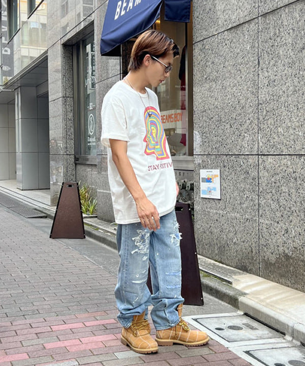 照田 拓史さんの「BEAMS WOMEN｜【別注】JUNK FOOD / STAY POSITIVE FLEA MARKET TEE」を使ったコーディネート