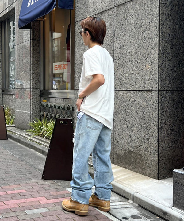 照田 拓史さんの「BEAMS WOMEN｜【別注】JUNK FOOD / STAY POSITIVE FLEA MARKET TEE」を使ったコーディネート