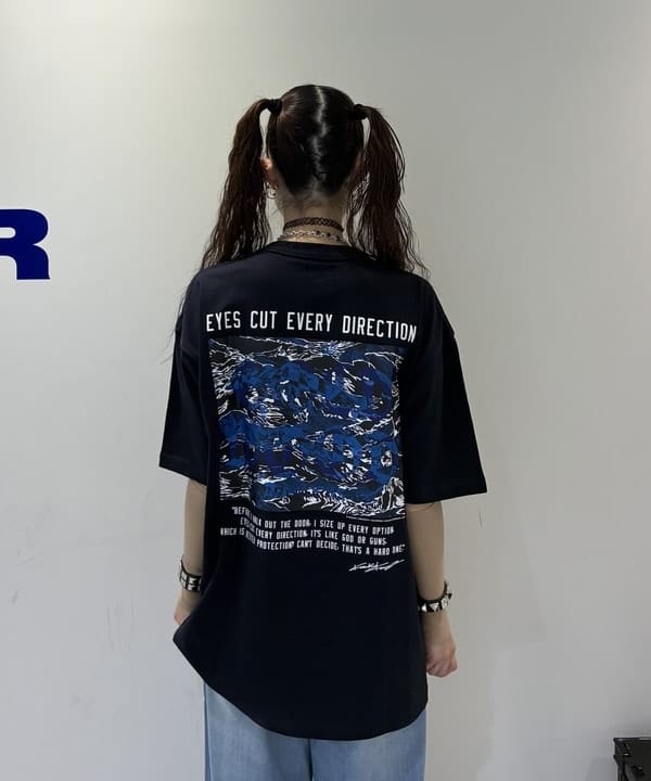 りかちょび/岸本梨佳さんの「BEAMS WOMEN｜【別注】Gramicci / 5ポケット ワイド デニム」を使ったコーディネート