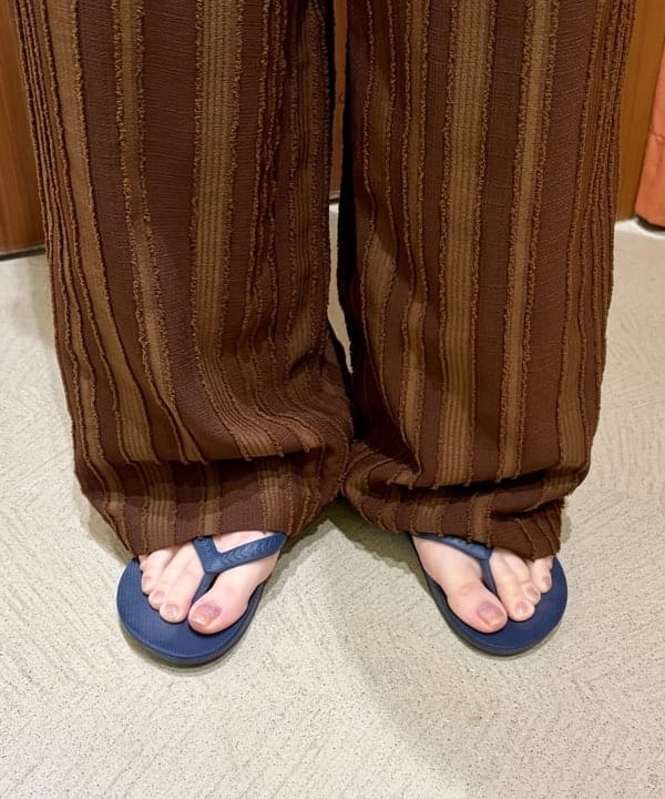 むりょさんの「BEAMS WOMEN｜GIANNI CHIARINI / メタリック ALIFA レザーショルダーバッグ S」を使ったコーディネート